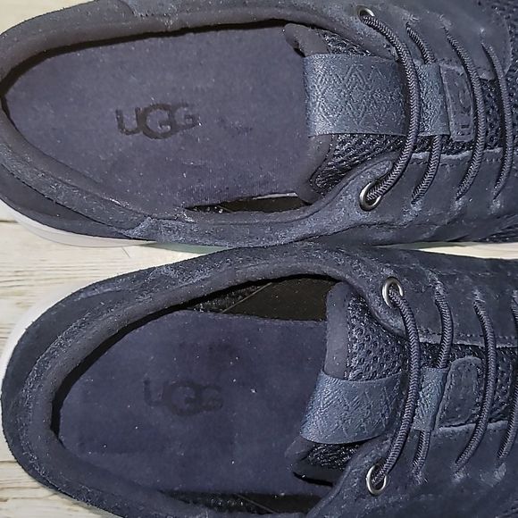 *NEW* UGG Greyson (1122253) Men's‎ Navy Blue Sneakers Shoes Size 7 - Picture 8 of 11